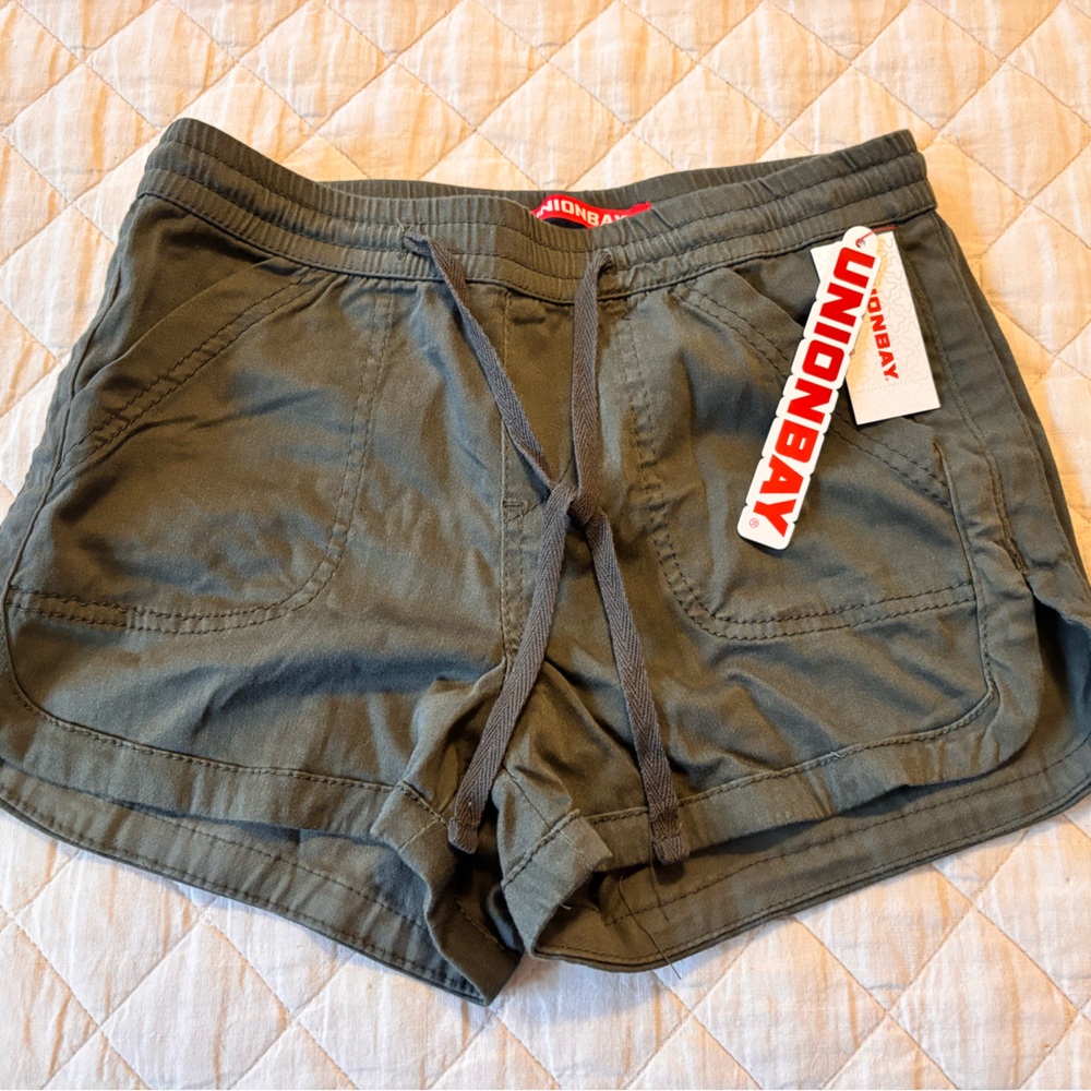 UNIONBAY Olive Green Junior’s Shorts